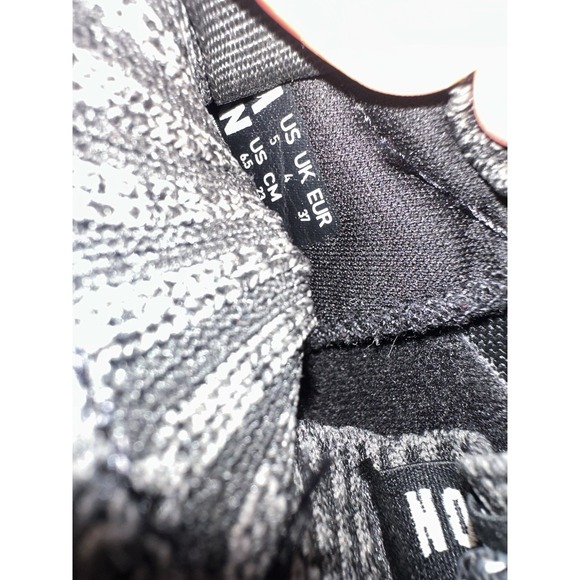 No Bull Diamond Black Ivy Knit Runners Shoes - Women's 6.5 or Men's 5 **EUC** - Picture 5 of 6